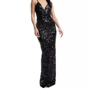 DRESS THE POPULATION Women's Cammie Plunge Sequin Gown